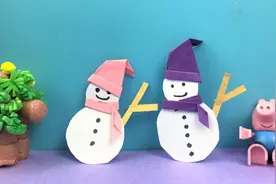 圣诞节可爱雪人折纸教程，方法简单，一学就会，适合幼儿园小朋友视频封面