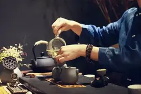 回家，礼仪比车房更体面图片
