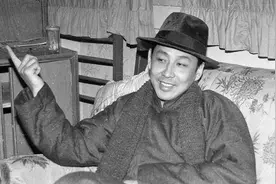 《围城》：女儿病死，算计女婿，暴发户的联姻是一门生意图片