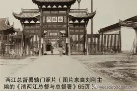 廉政建筑话辕门图片