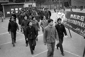 谁不曾义无反顾地放手一搏？1977—2020：那些年的高考记忆图片