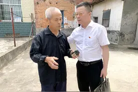 他为解决困难群众“急难愁盼”而跑腿20年——湖南省“十佳记者”韩章彰显责任担当图片
