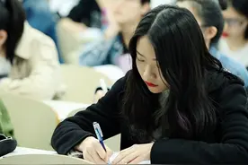 八成大学生找工作首选国企，原因是什么？国企真有那么好吗图片