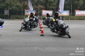 信阳特警，帅！图片