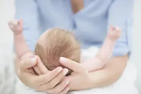 新生儿的“六不要”，妈妈需放心上，别因愚昧害了宝宝图片