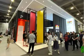 展会直击｜霍尔茨木门：用高度、色彩加持，构筑立体空间美图片