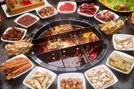 吃火锅时，建议这6种荤菜尽量别点，服务员：我们自己从不吃图片