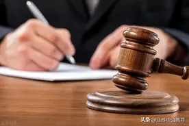 通过法考，就能成为「律师」了吧？你太年轻了...图片