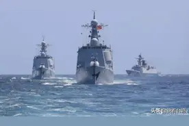 台湾学者：大陆只要宣布台海是战区，不花一颗子弹，台湾经济就倒退30年图片