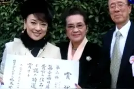 25岁翁倩玉开始学版画，并多次获奖(二)图片