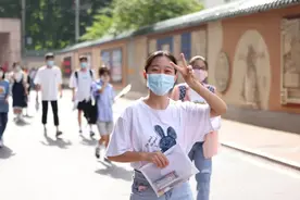 高考第一天，合肥这一幕幕刷屏图片