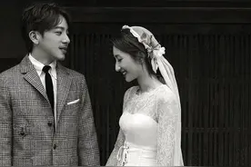 《想见你》女主柯佳嬿结婚照，甜美的感动图片