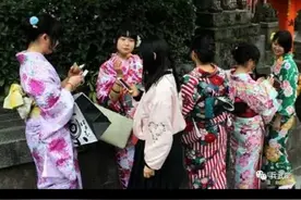辽宁大连日本风情一条街开街，每个有良知的中华儿女都应该警醒图片