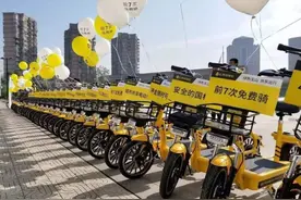 多地区叫停｜共享电动车该何去何从？图片