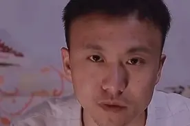 《我的滑板鞋》庞麦郎患严重精神分裂，巅峰时隐退，境遇让人唏嘘图片