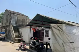 拆一半留一半！镇江骨灰级小区，短期内拆迁依然无望图片