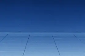 BLACKPINK回归先行主打曲单人预告海报，一人一款颜色图片