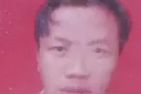 陕西一男子高中辍学南下打工，打电话向家里要钱失败后失联20年图片