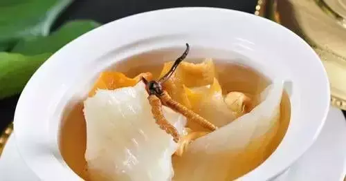 冰糖花旗参炖花胶的功效与作用 2026年冰糖花旗参炖花胶的功效与作用是