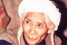 真实的"白毛女":被逼深山17年浑身赤裸成野人，事迹堪称传奇图片