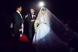 黄晓明baby罕见合体，从世纪婚礼到同台黑脸，相爱相杀12年的瓜图片