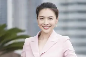 官太太的地位图片