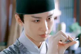 表面隐忍的齐焱、满不在乎的珖王，《与君歌》角色都有两幅面孔？图片