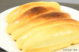 最简单实用的家常烤面包，记住这1个关键，暄软蓬松，金黄美味图片