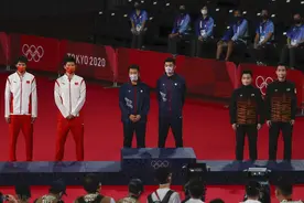 奥运羽球男双项：中国台湾男双夺金，国羽男双夺银，大马男双夺铜图片