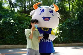 东北师范大学欢迎2021级新生！你与东师的故事即将正式开启图片