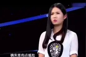 刚结完婚不久儿媳就要赶走婆婆，儿媳上台说实情，震惊全场图片