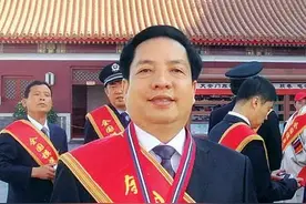 下岗的"企业军转干部"现已经老了，知足长乐吧图片