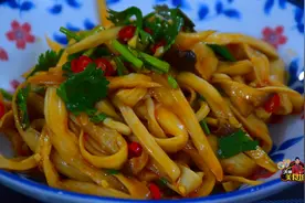 我家杏鲍菇从不炒着吃，不炒不炖不油炸，简单美味，上桌就扫光！图片