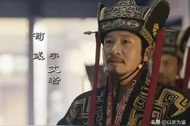 如何评价荀彧？三国时期曹操麾下第一谋主，穿越必选人才！图片