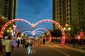 就在明天！泉山区花语路“花前月下”夜经济等你来嗨图片