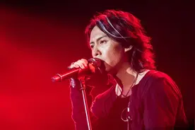 《披荆斩棘的哥哥》张淇：和酒吧认识的女孩，爱了20年图片