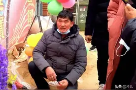 大衣哥又添烦恼，被曝新装大门被砸，涉事男子曾多次拜师图片