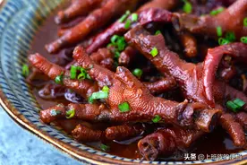 卤鸡爪这样做才够爽！教你一道万能卤汁，学会不用出去买~图片