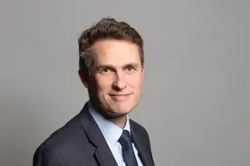 英国官宣：大学生今秋可全面返校，无限制恢复面对面授课图片