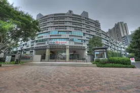 盘点佛山“贵族学校”，网友：确实跪了，不让人活了！图片