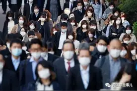 日本“摇滚圈抗疫先锋”捐款1000万，又被键盘侠喷出翔了?!图片