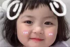 表情包：每天都这么可爱怎么办呢图片