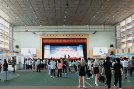技能点亮生活，用扎染感受属于你的蓝白时光图片