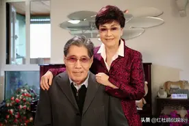 著名歌唱家嫁给铁杆粉丝，李谷一与肖卓能因歌结缘，恩爱了一辈子图片