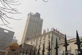 伊川：县中医院强制职工集资帮忙还贷，卫健委回应：“督促其整改”图片