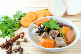 糖尿病患者尽量少吃这些食物，影响血糖稳定图片