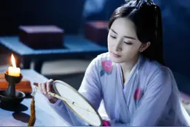 古装剧里那些造型简单，却越看越美的明星们图片