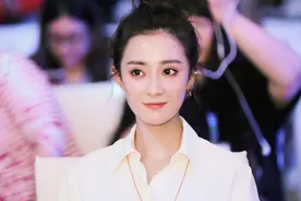安家：富婆看上朱闪闪，装病把她骗回家，看见儿子朱闪闪笑了图片