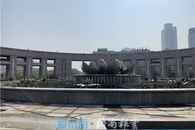 泉城广场音乐喷泉与您“小别”七天，为啥？爱济南现场探访图片