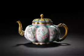 1500万！从这件乾隆御制茶壶说起……图片